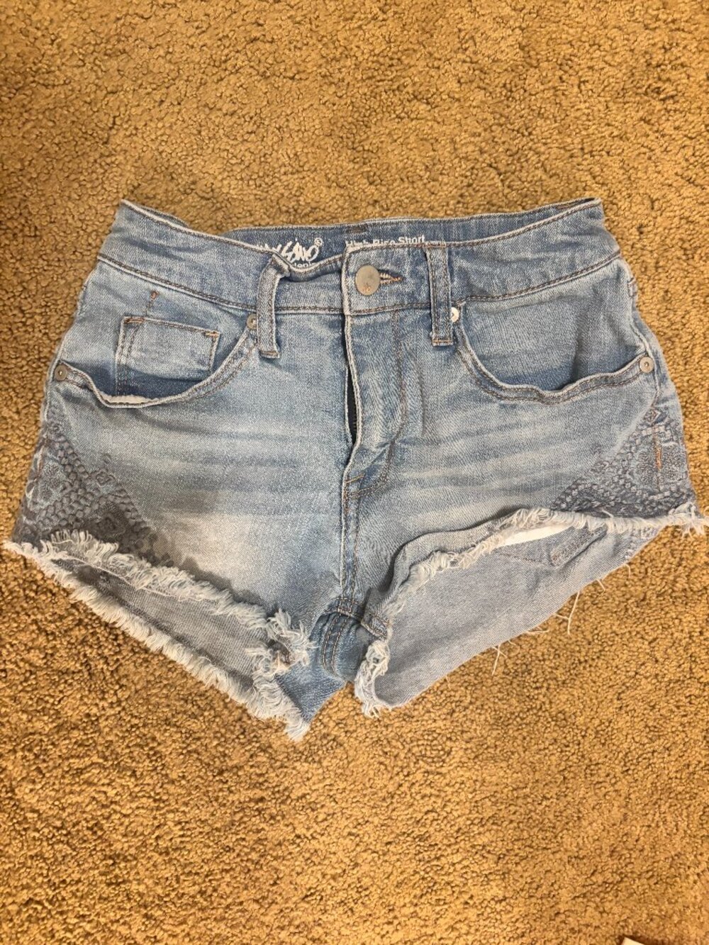 Mossimo Junior’s Jean Shorts Size 26